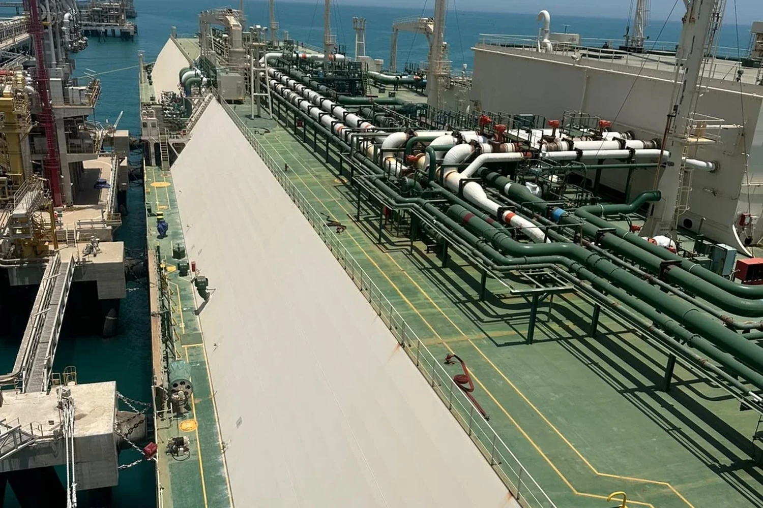 LNG Berthing and Terminal Operations at MAZ